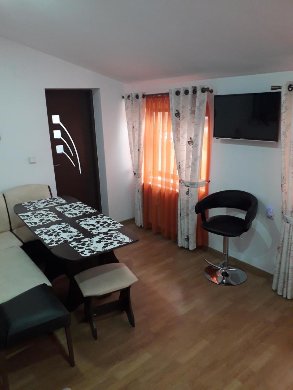 Mary Apartment Sibiu Ngoại thất bức ảnh